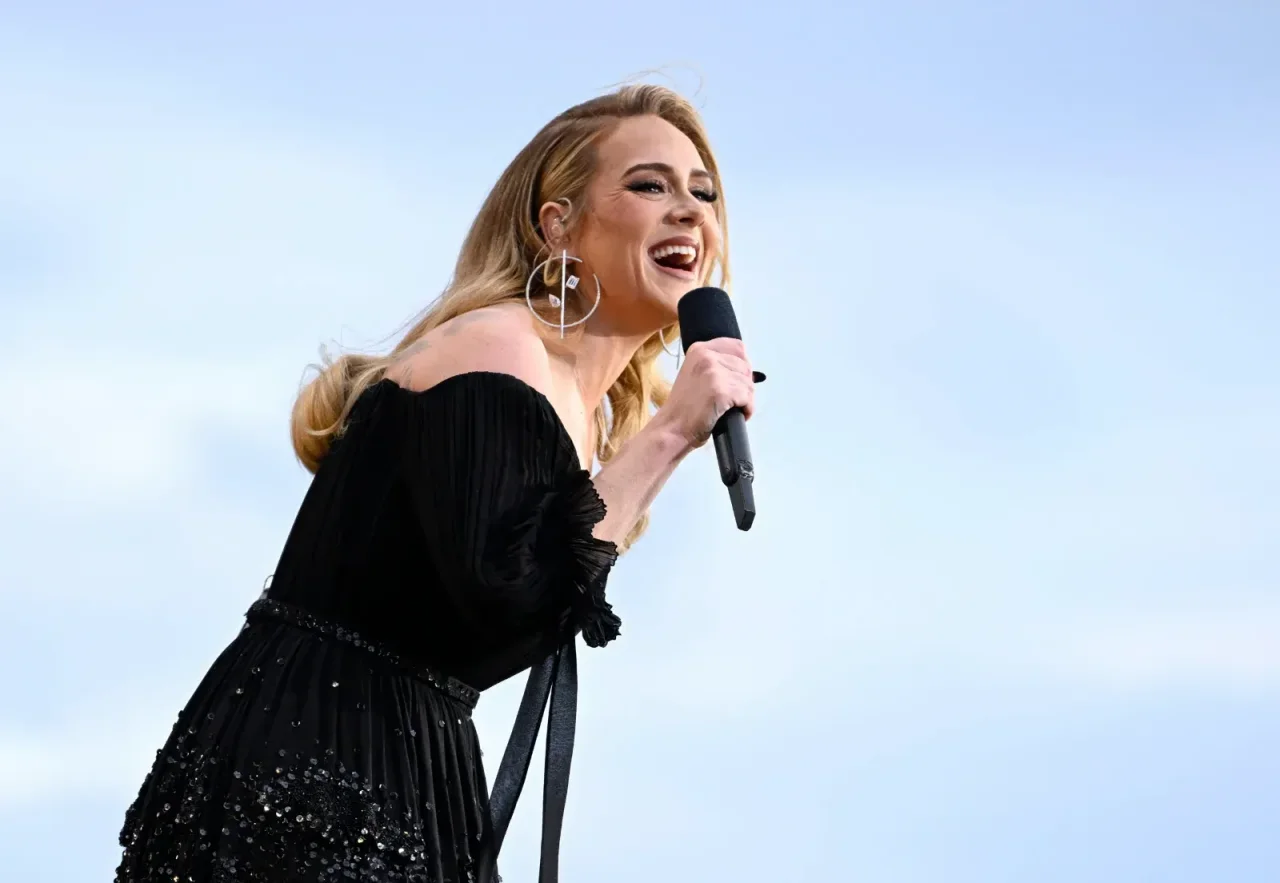 1. Adele – Rolling in the Deep
