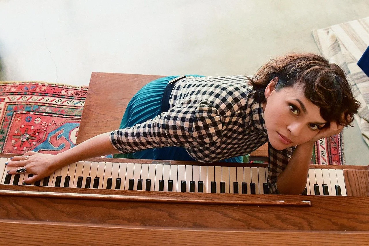 4. Norah Jones – Sunrise